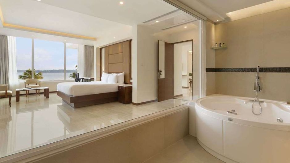 Ramada Resort Cochin Suite