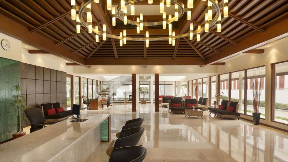 Ramada Resort Cochin Lobby