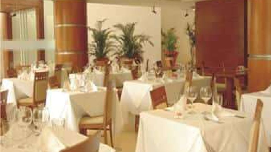 Howard Johnson Hotel/Casino Villa Maria Restaurant