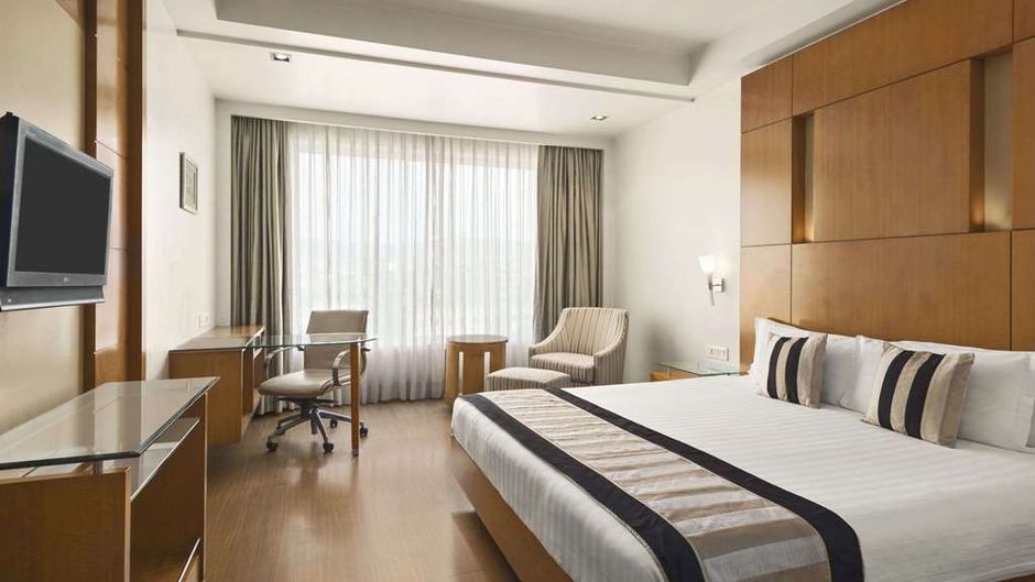 Ramada Jaipur Room