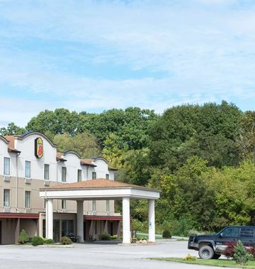 Super 8 Beaver Falls