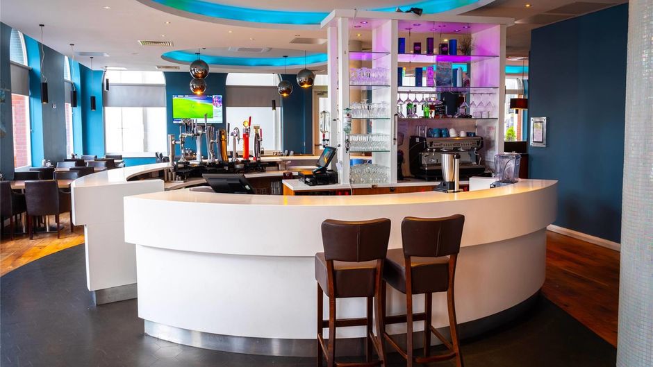 Ramada Encore Belfast City Centre Restaurant