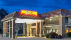 Super 8 Knoxville North/Powell