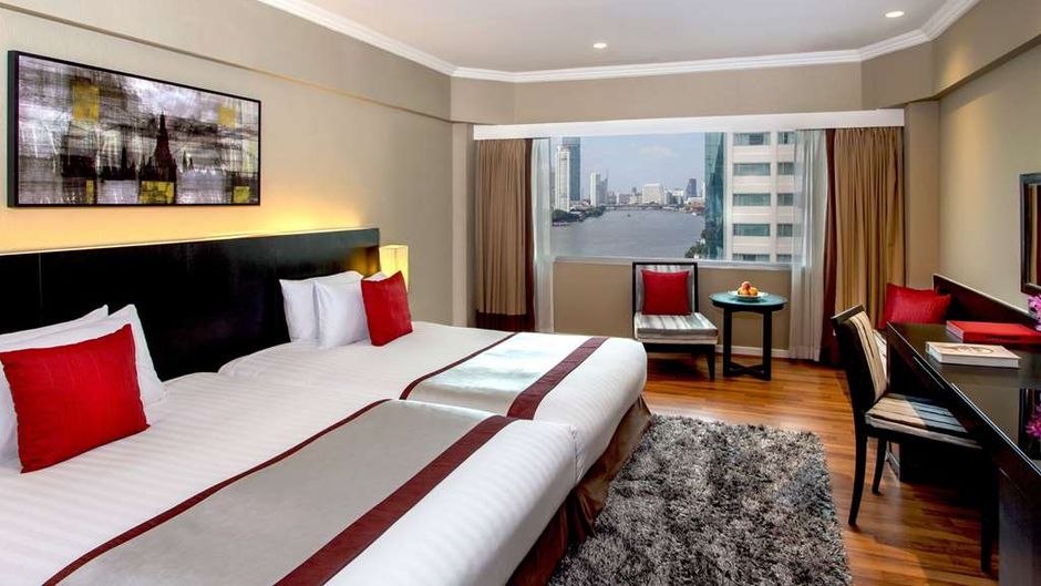 Ramada Plaza Menam Riverside Room