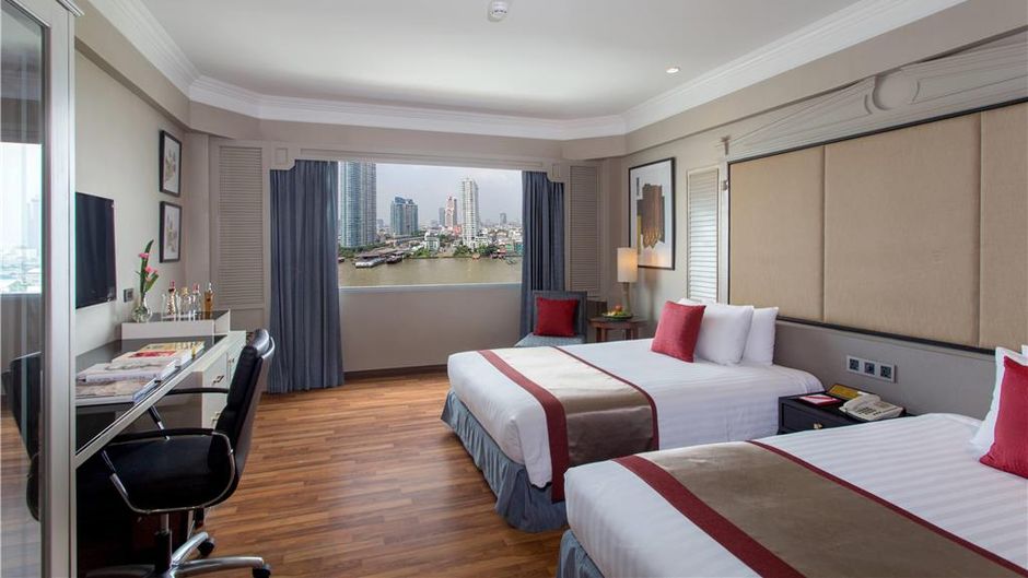 Ramada Plaza Menam Riverside Room