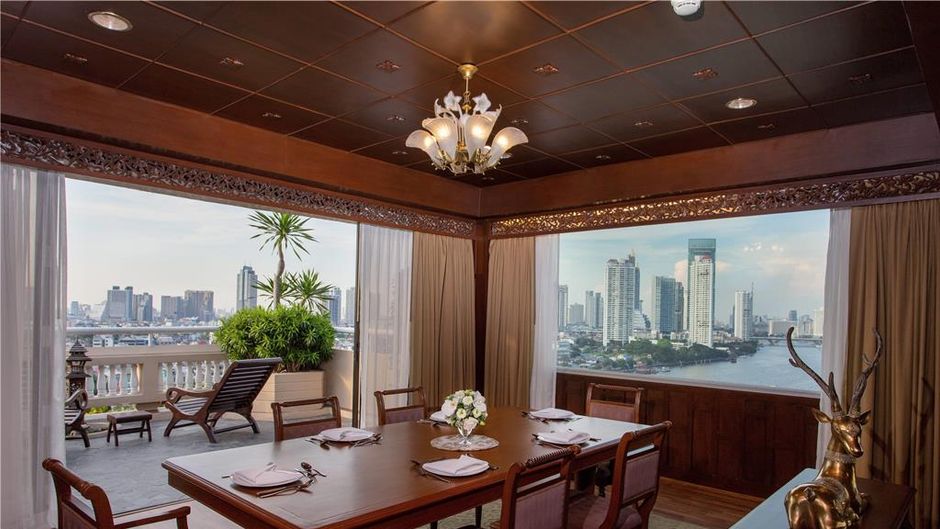 Ramada Plaza Menam Riverside Room