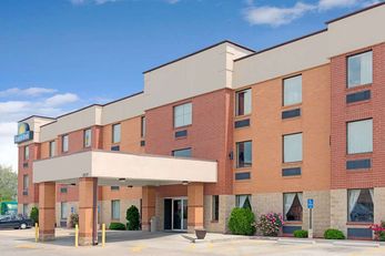 Days Inn Downtown St. Louis