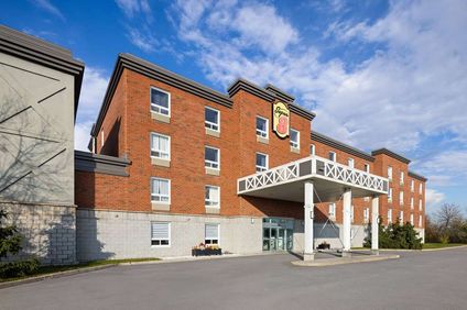 Super 8 St-Jerome
