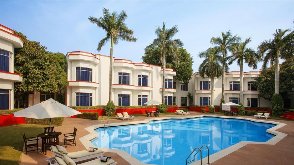 Ramada Khajuraho Pool