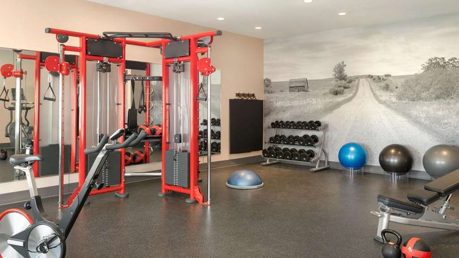 Ramada Drayton Valley Health