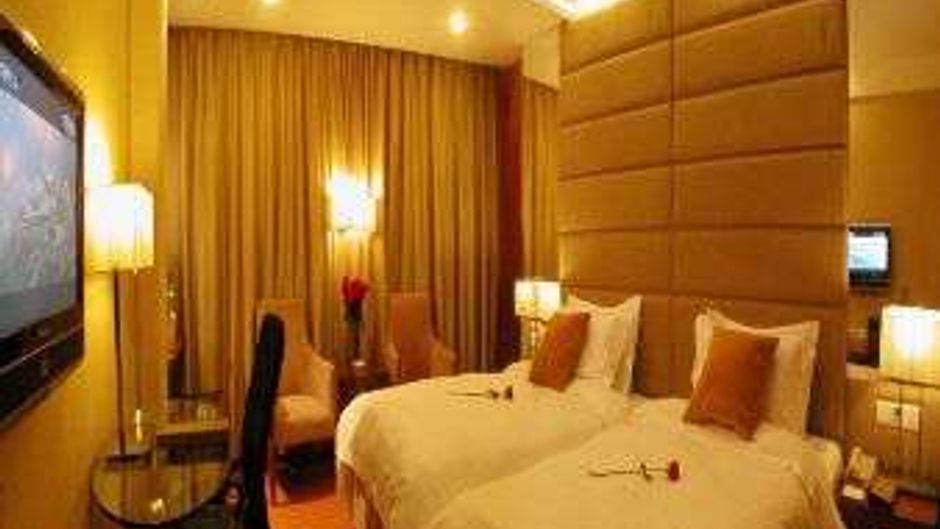 Ramada Meizhou Room