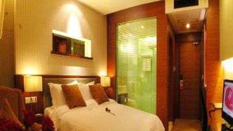 Ramada Meizhou Room