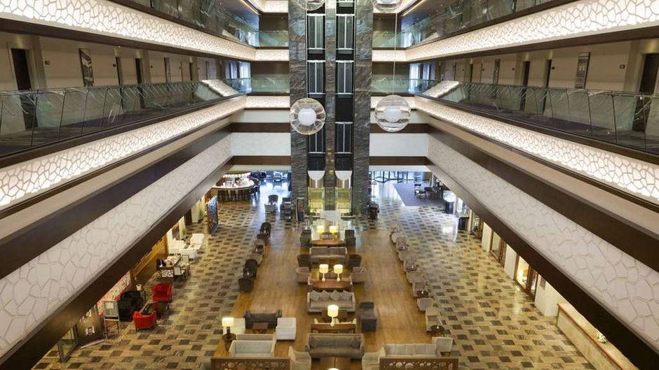 Ramada Plaza Antalya Lobby