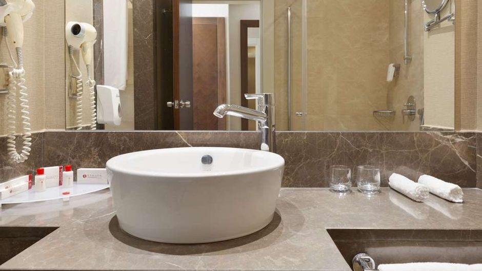Ramada Plaza Antalya Room