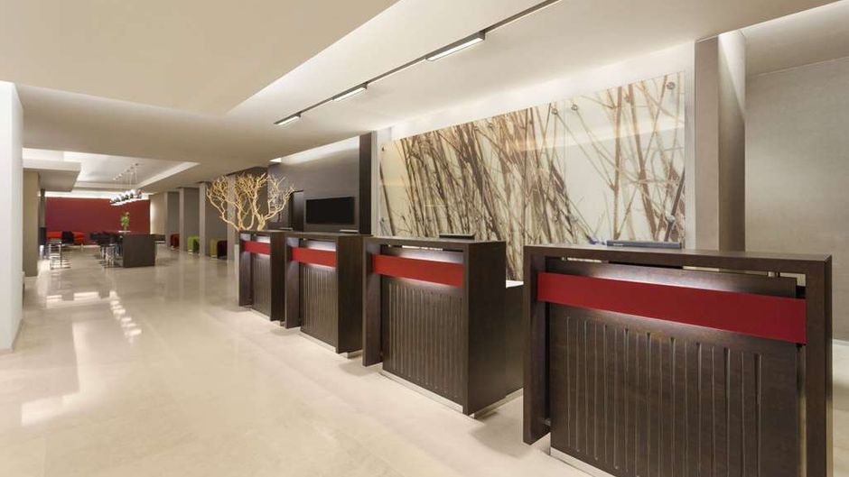 Ramada Plaza Bucharest Convention Center Lobby