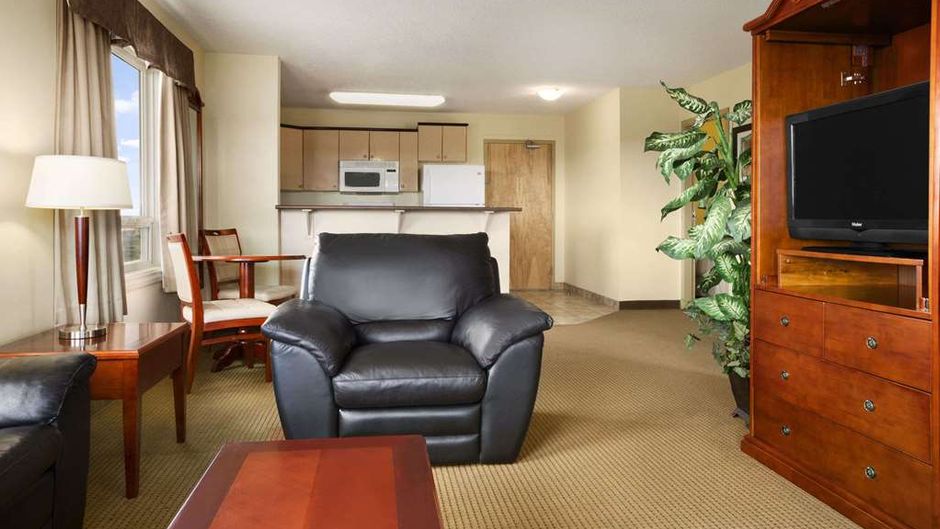 Days Inn Bonnyville Suite