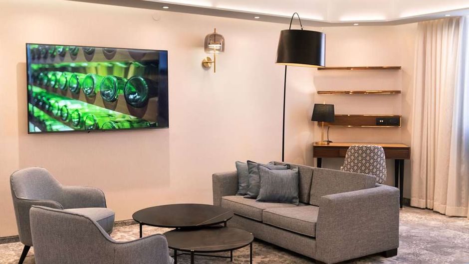 Ramada Jerusalem Room