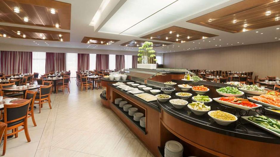 Ramada Jerusalem Restaurant