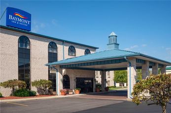Baymont Inn & Suites Plainfield