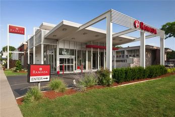 Ramada Rockville Centre