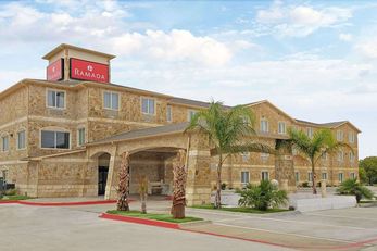 Ramada Hewitt