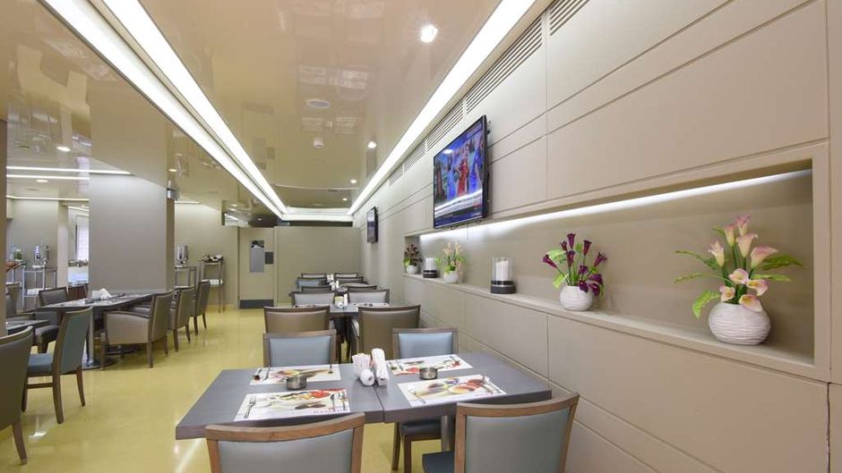 Ramada Beirut Downtown Restaurant