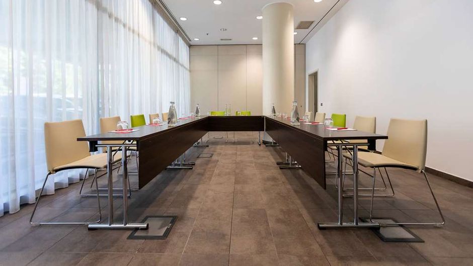 Ramada Plaza Milano Meeting