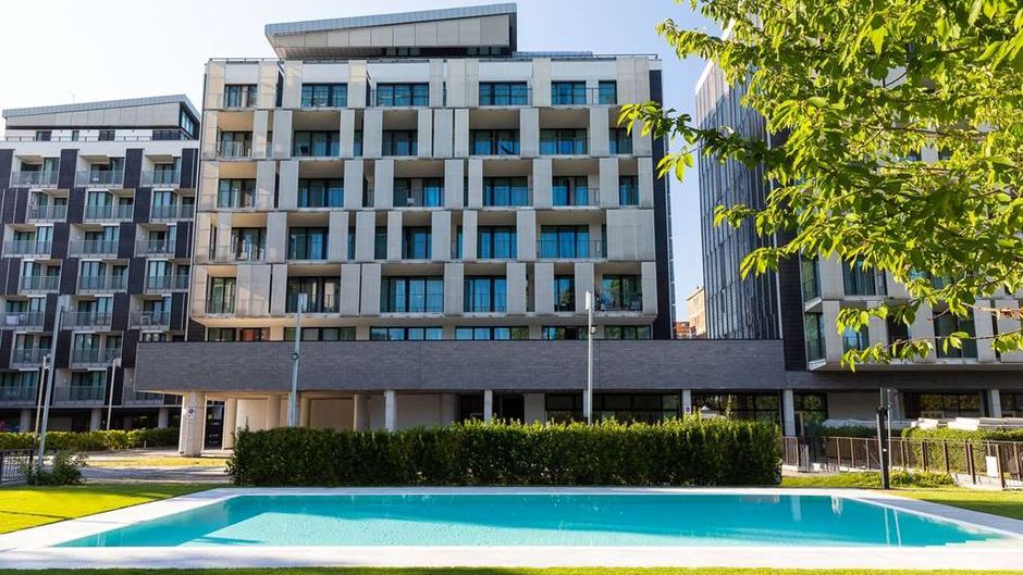 Ramada Plaza Milano Pool