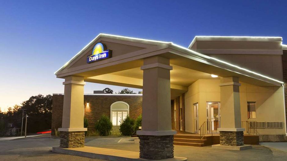 Days Inn & Conference Ctr - Bridgewater Exterior