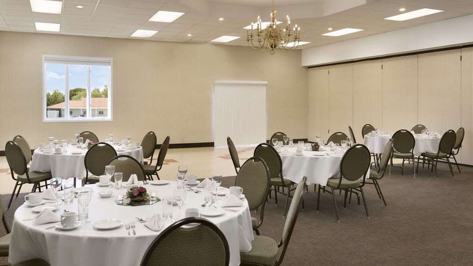 Days Inn & Conference Ctr - Bridgewater Ballroom