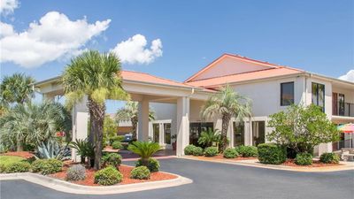 Days Inn & Suites Navarre Conference Ctr