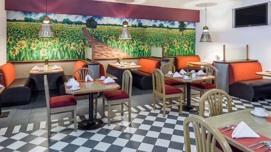 Ramada Hola Culiacan Restaurant