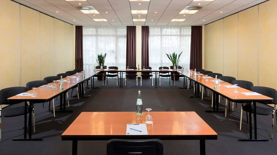 TRYP by Wyndham Wuppertal Meeting