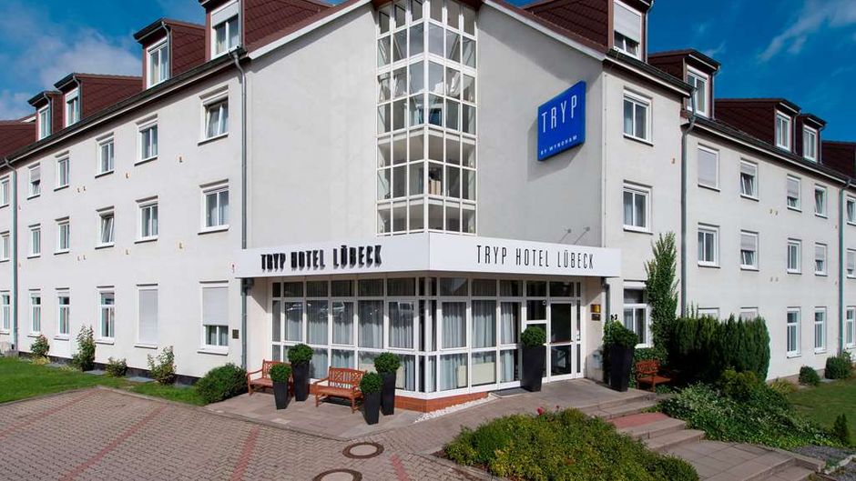 Tryp by Wyndham Aquamarin Luebeck Exterior