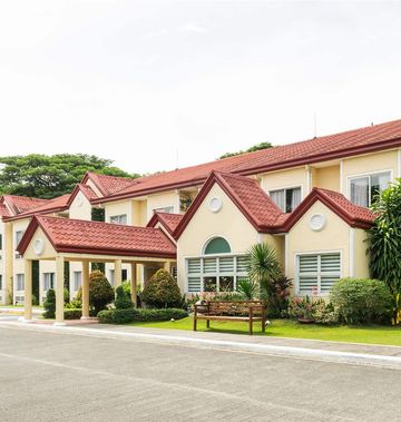 Microtel Inn & Suites by Wyndham Tarlac