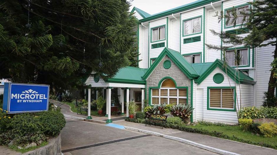 Microtel by Wyndham Baguio Exterior