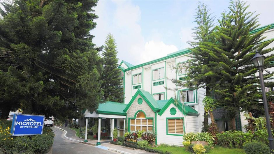 Microtel by Wyndham Baguio Exterior
