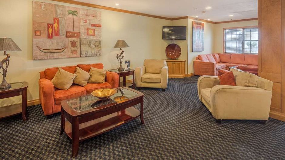 Microtel Inn & Stes by Wyndham Culiacan Lobby