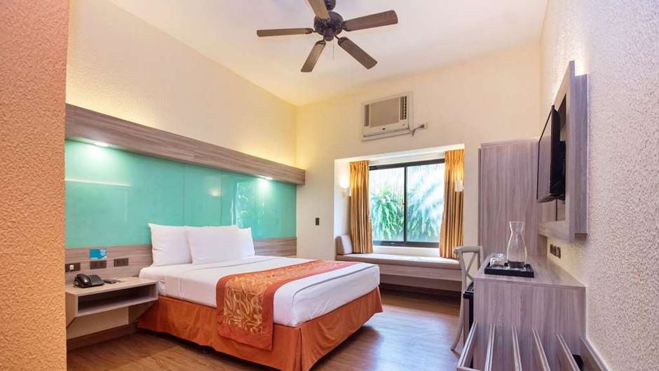 Microtel by Wyndham Boracay Room