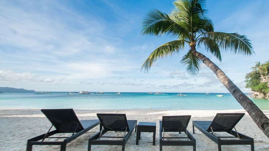 Microtel by Wyndham Boracay Beach