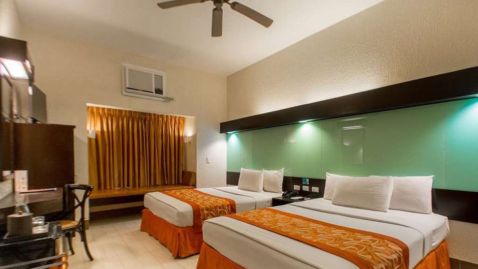 Microtel by Wyndham Boracay Room