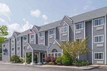 Microtel Inn & Suites Uncasville