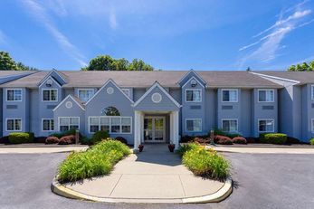 Microtel Inn & Suites Bethel/Danbury