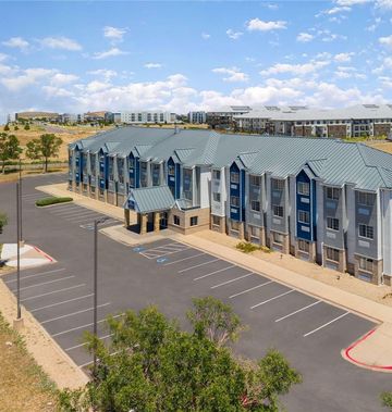 Microtel Inn & Suites by Wyndham Denver