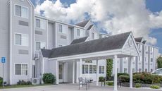 Microtel Inn & Suites Manistee