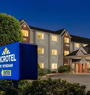 Microtel Inn & Suites by Wyndham Tifton