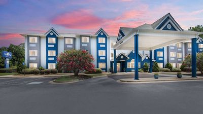 Microtel Inn & Suites Columbus North