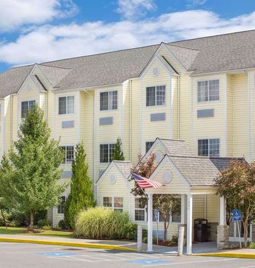 Microtel Inn/Suites by Wyndham Beckley E