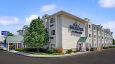 Microtel Inn & Suites Indianapolis Arpt