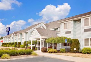 Microtel Inn & Suites Wellsville